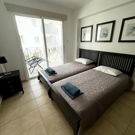 Apartament Veronika Paralimni