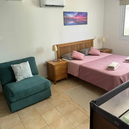 Veronika * Paralimni