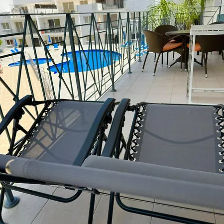 Veronika Paralimni