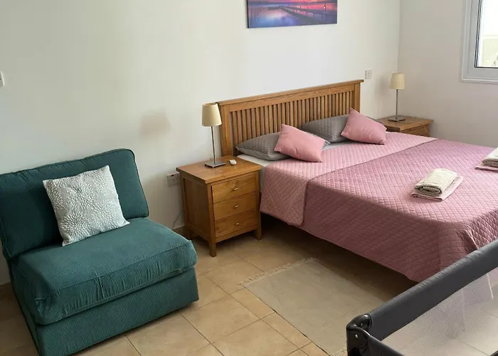 Veronika * Paralimni